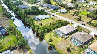 150 Albatross Rd, Rotonda West, FL 33947