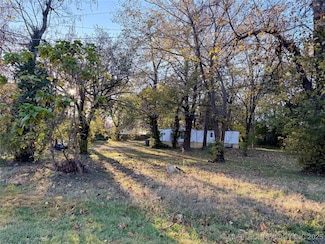 108 S Bennett Ave, Wagoner, OK 74467