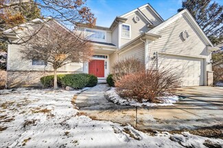 4706 W Pebble Beach Dr, Wadsworth, IL 60083