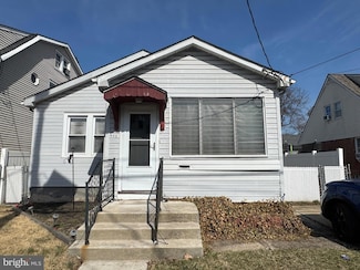 944 S Olden Ave, Trenton, NJ 08610