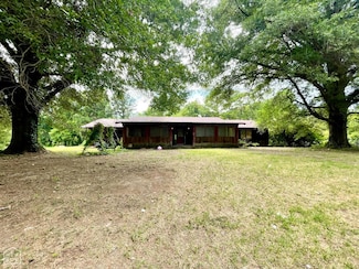 108 Dianna St, Lepanto, AR 72354