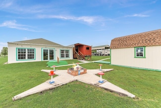 1153 Bradeen Dr, Terrell, TX 75161