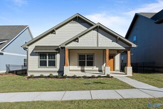 1608 Nordic St NE, Huntsville, AL 35811