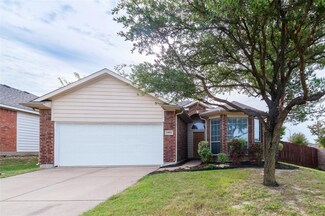 14033 Sand Hills Dr, Haslet, TX 76052