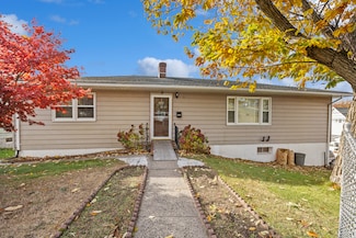 3 Maple Terrace, Naugatuck, CT 06770