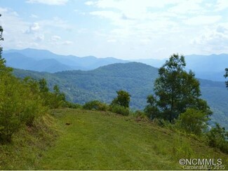 125 Skycliff Dr, Asheville, NC 28804