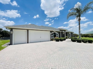 1036 Greenway Terrace, Sebring, FL 33876