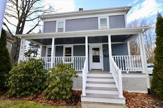 126 Summer St Unit 1, Kingston, MA 02364