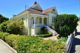 1298 4th St, Monterey, CA 93940
