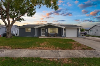 1540 Linstock Dr, Holiday, FL 34690