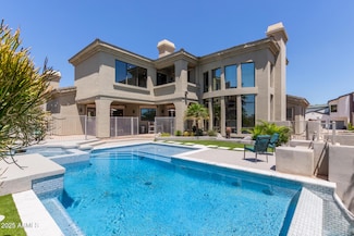 8614 N 17th Place, Phoenix, AZ 85020