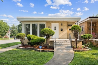 2134 E 91st St, Chicago, IL 60617