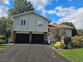 155 Heritage Ln, Cortland, OH 44410