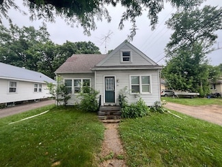 136 Platt St, Eau Claire, WI 54703