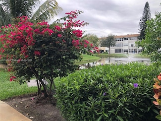 4806 NW 36th St Unit 607, Lauderdale Lakes, FL 33319