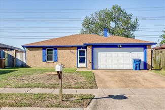 6701 Meadowbreeze Pkwy, Corpus Christi, TX 78414