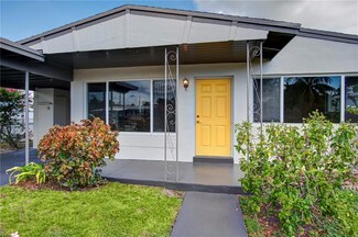 31 NW 56th Ct, Fort Lauderdale, FL 33309