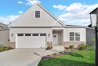 490 Magnolia Ln, Chesterton, IN 46304
