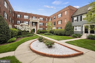 2135 Suitland Terrace SE Unit 102, Washington, DC 20020