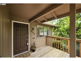 730 SW Dolph St, Portland, OR 97219