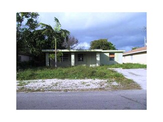 2149 NW 3rd St, Pompano Beach, FL 33069