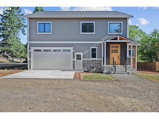 509 E Market St, Carlton, OR 97111