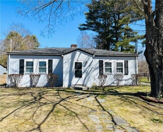 20 Maple Leaf Rd, Glendale, RI 02826