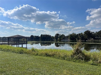 4141 Dolphin Dr, Tampa, FL 33617