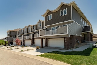 634 Shardlow Ln NE, Byron, MN 55920
