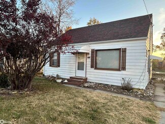 201 N 14th St, Marshalltown, IA 50158