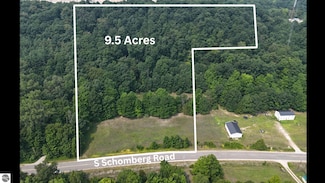 V/L S Schomberg Rd, Lake Leelanau, MI 49653