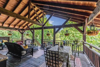 907 Edgewater Dr, Lexington, KY 40502
