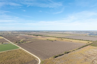1264 Hcr 3112, Abbott, TX 76621