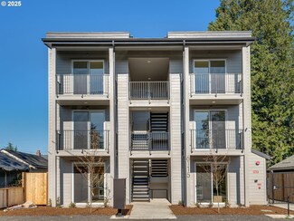 6115 NE Multnomah St Unit 4, Portland, OR 97213