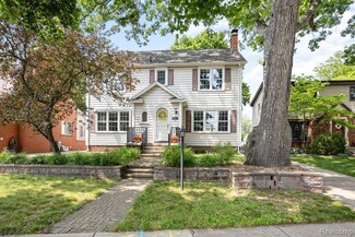22600 Law St, Dearborn, MI 48124