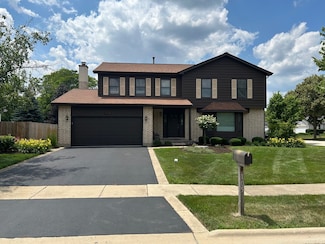 105 Golf View Cir, Prospect Heights, IL 60070