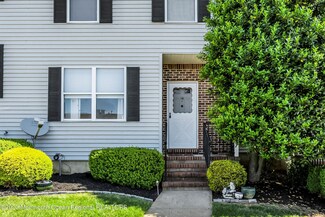 14 Peachtree Ln, Jamesburg, NJ 08831