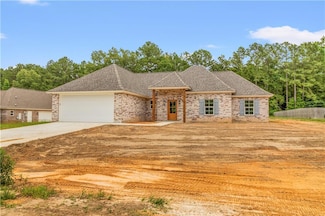 110 Eastin Cir, Natchitoches, LA 71457