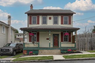 105 W Main St, Hershey, PA 17033