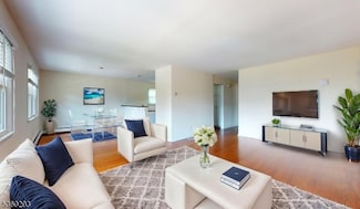 121 3rd St Unit 2, South Orange, NJ 07079