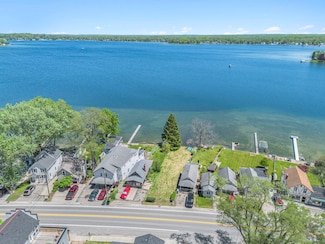 9510 Main St, Whitmore Lake, MI 48189