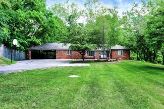 7427 W San Marco Dr, Fortville, IN 46040
