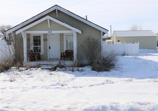 123 N McEntee St, Coulee City, WA 99115