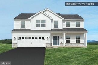 3615 Pebble Run Dr, Dover, PA 17315