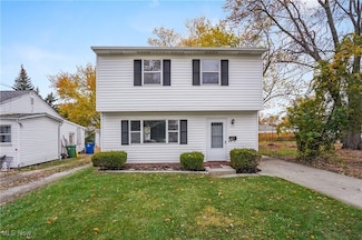 1332 E 348th St, Eastlake, OH 44095