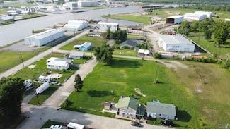 900 Peach St, Houma, LA 70363