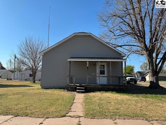 707 E 3rd St, Kinsley, KS 67547
