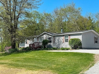 163 Plains Rd, Pittsford, VT 05763