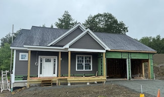 9 Rock Ridge Blvd, Lebanon, NH 03766
