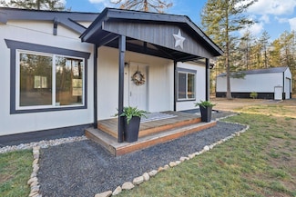 3833 Meadowlark Way, Loon Lake, WA 99148